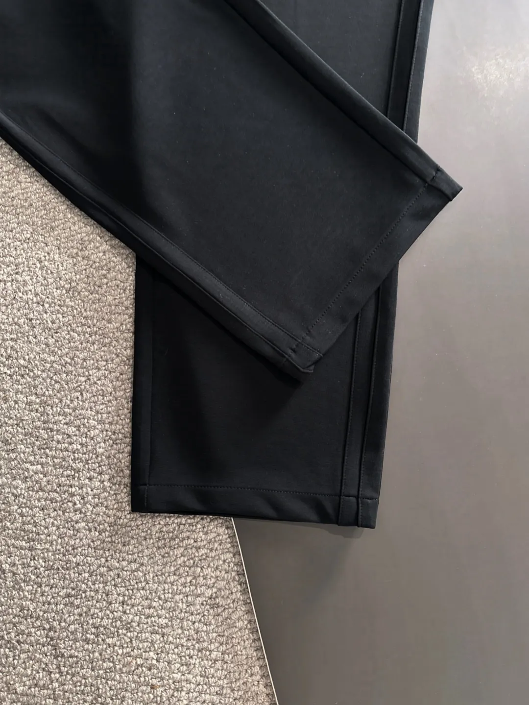 ， 🐎 🆕2026 New Arrival ！ Classic LOGO ， ， ， 。 ， 。（ ） ：Black Dark Gray Size：29-36